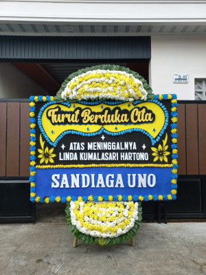 Papan Bunga Duka di Sandai